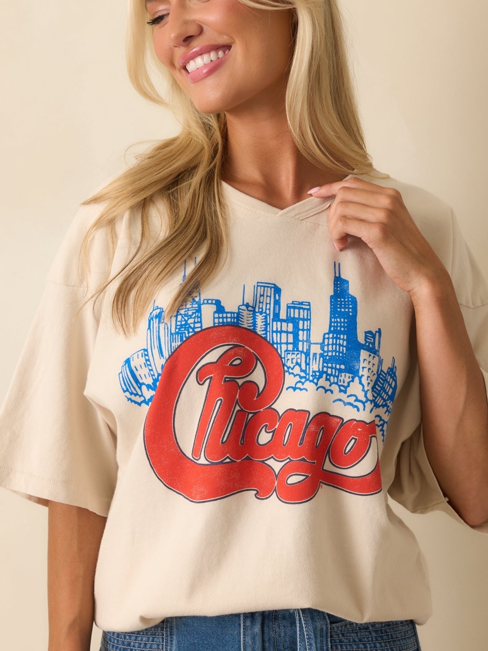 Daydreamer Chicago Tee - Picture 4 of 6
